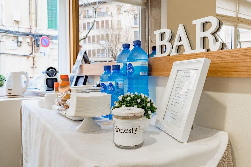 Hotel Amic Colon Palma de Mallorca Bagian luar foto