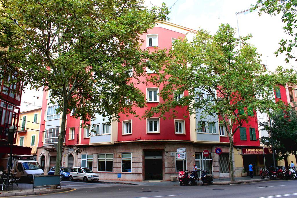 Hotel Amic Colon Palma de Mallorca Bagian luar foto