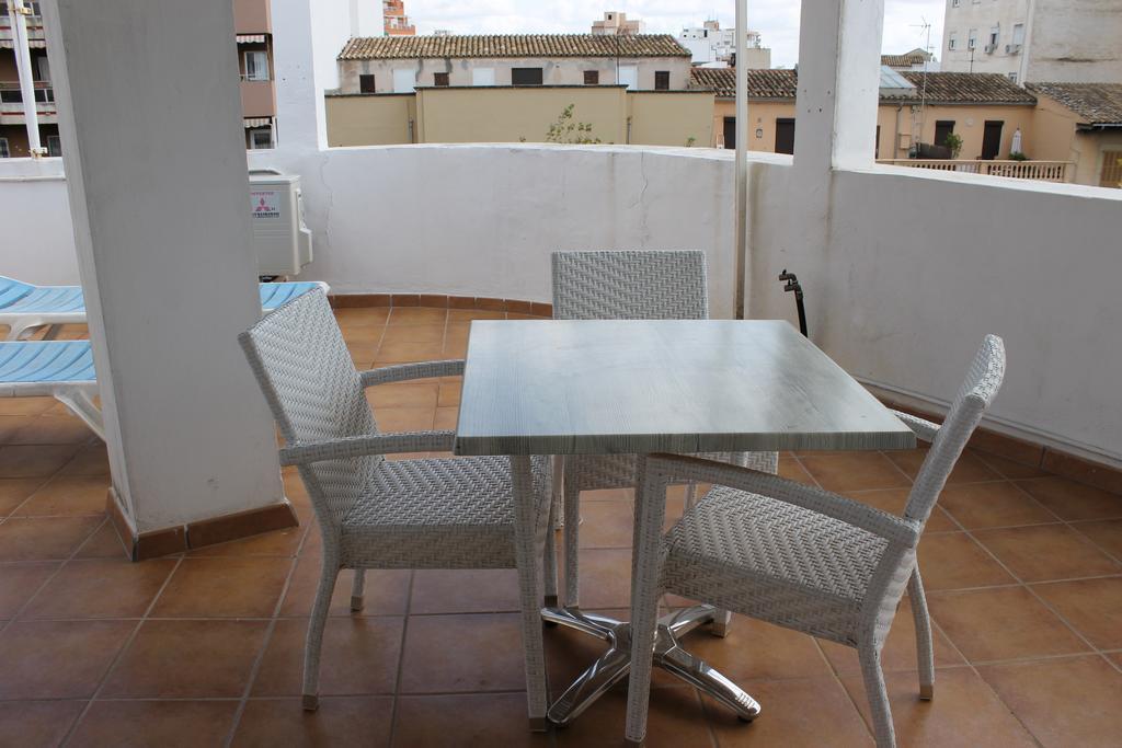 Hotel Amic Colon Palma de Mallorca Bagian luar foto