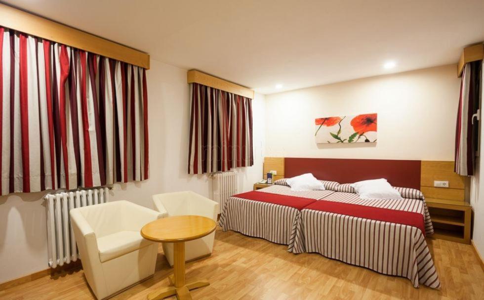 Hotel Amic Colon Palma de Mallorca Bagian luar foto